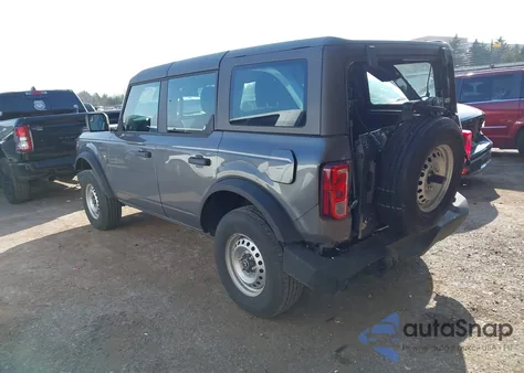 2025 Ford Bronco z USA, uszkodzony, nr VIN 1FMDE6BH4SLA88217